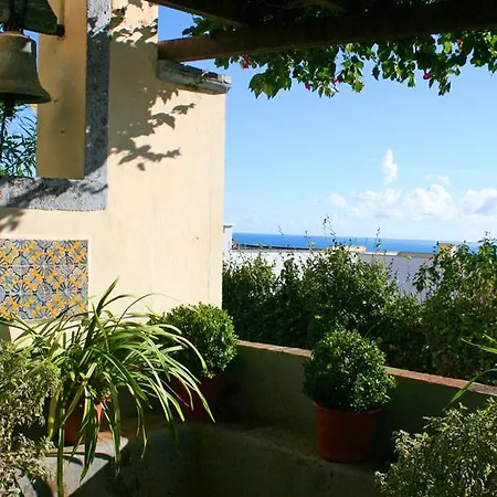 Ξενοδοχείο με διαμερίσματα Quinta Mae Dos Homens Φουνκάλ