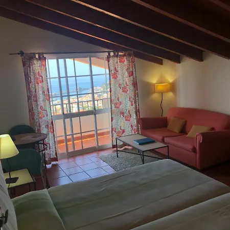 Ξενοδοχείο με διαμερίσματα Quinta Mae Dos Homens 3*