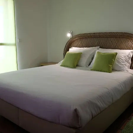 Ξενοδοχείο με διαμερίσματα Quinta Mae Dos Homens
